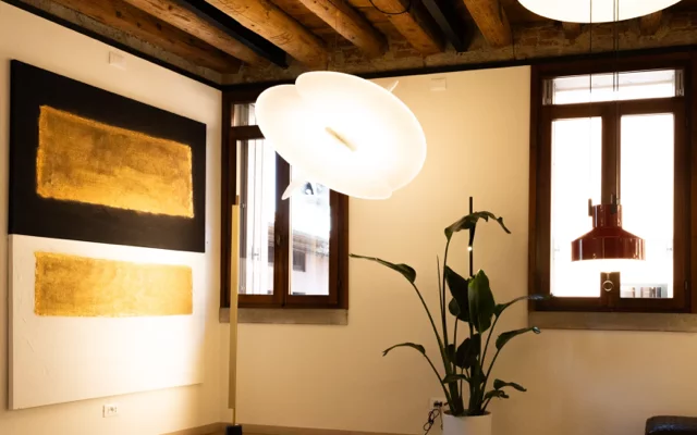 Spazio espositivo al piano primo Lumé974